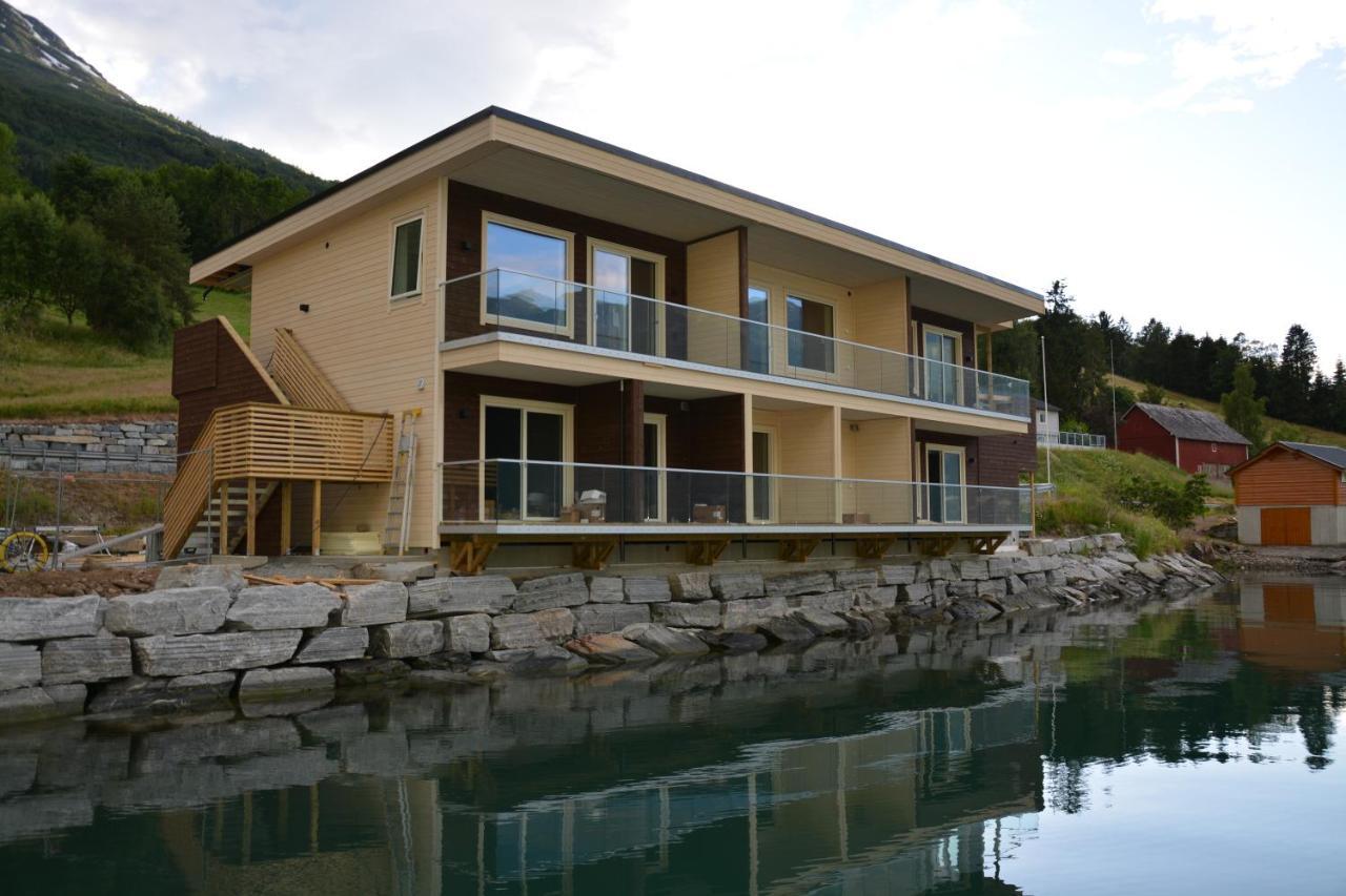 Nesset Fjordcamping Olden Exterior photo