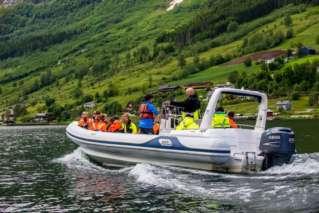 Nesset Fjordcamping Olden Exterior photo