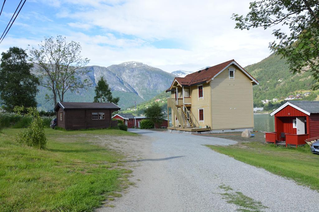 Nesset Fjordcamping Olden Exterior photo