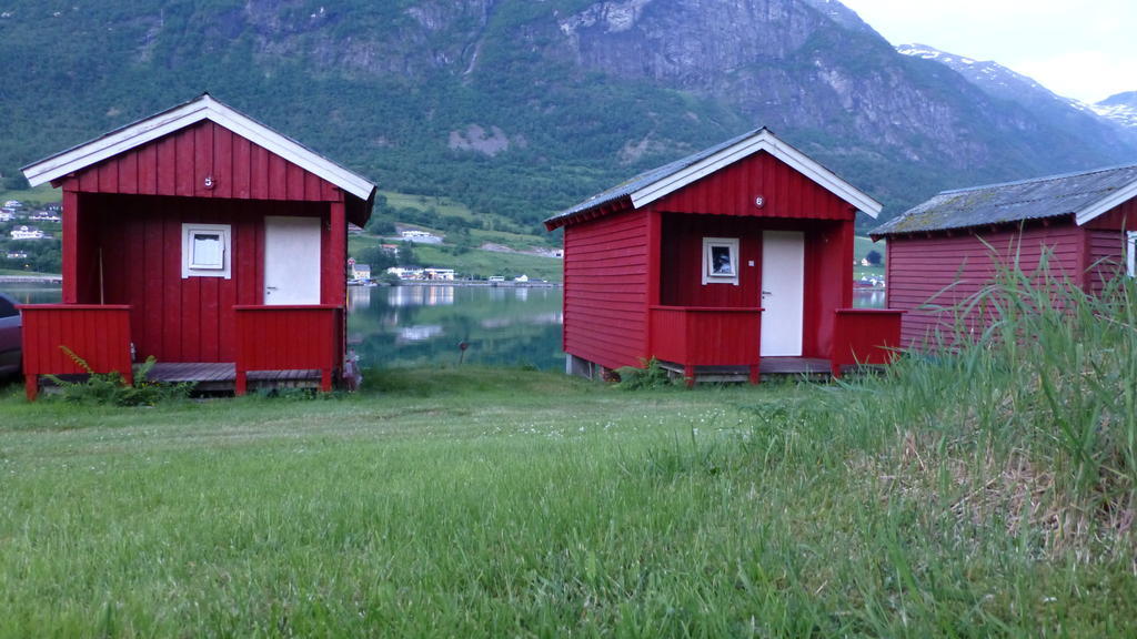Nesset Fjordcamping Olden Exterior photo
