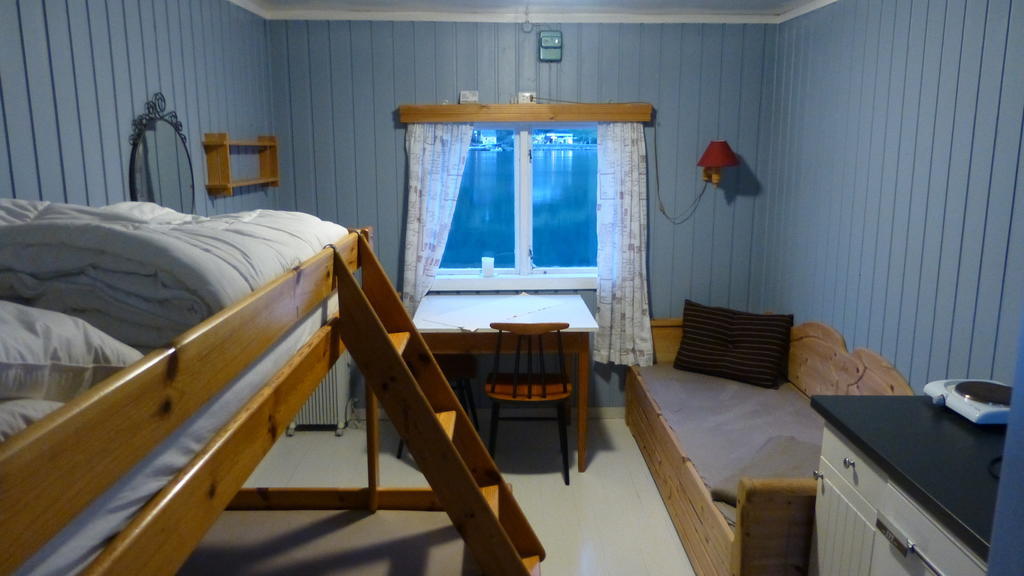 Nesset Fjordcamping Olden Room photo